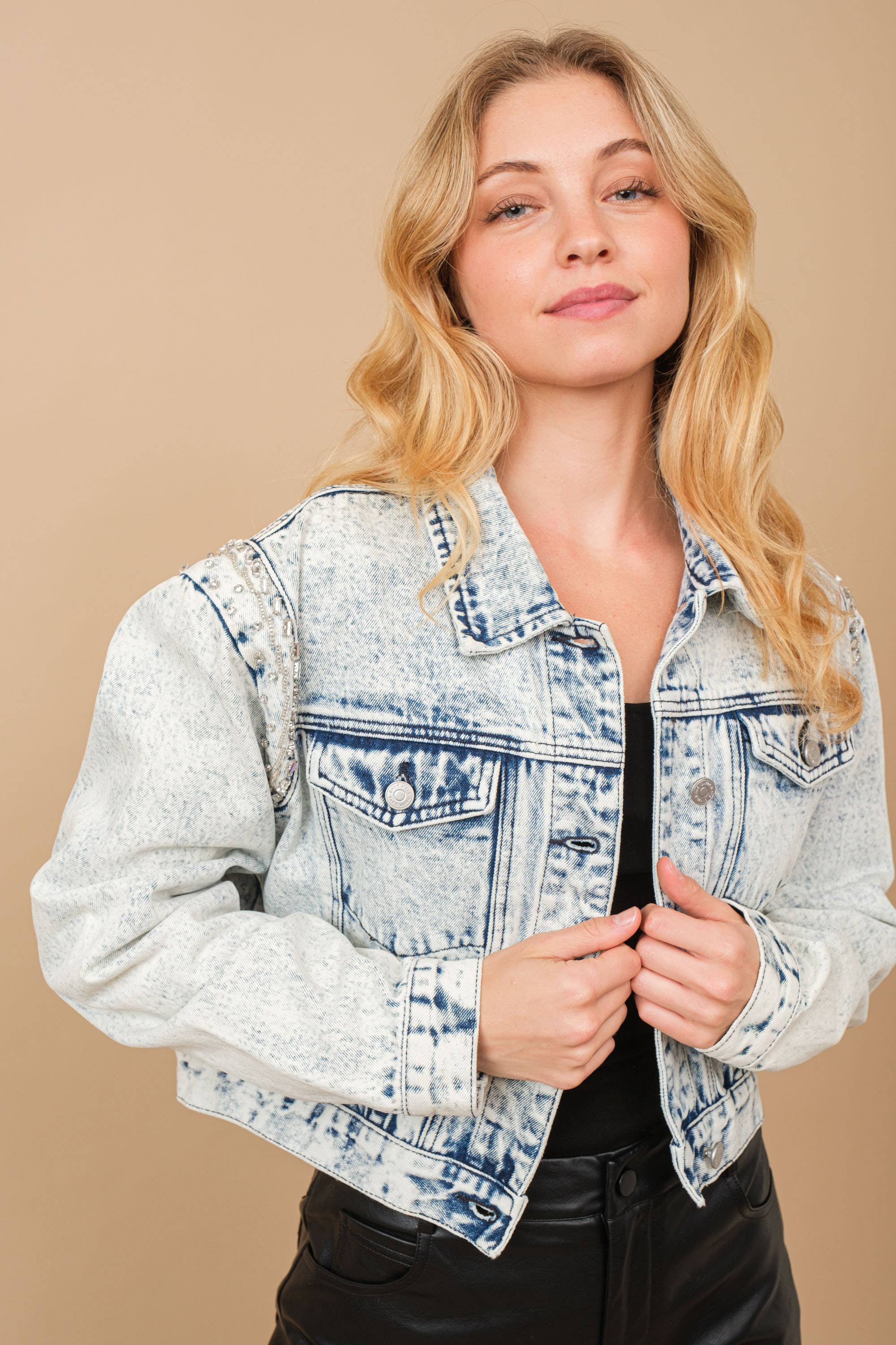 80037J - Acid Washed Shoulder Beading Denim Jacket: LIGHT WASH / L