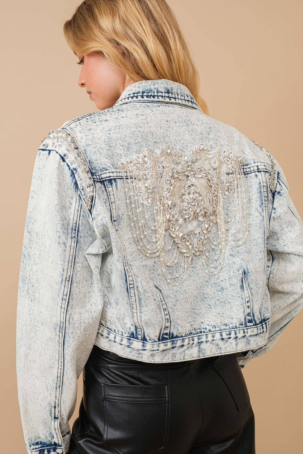 80037J - Acid Washed Shoulder Beading Denim Jacket: LIGHT WASH / L