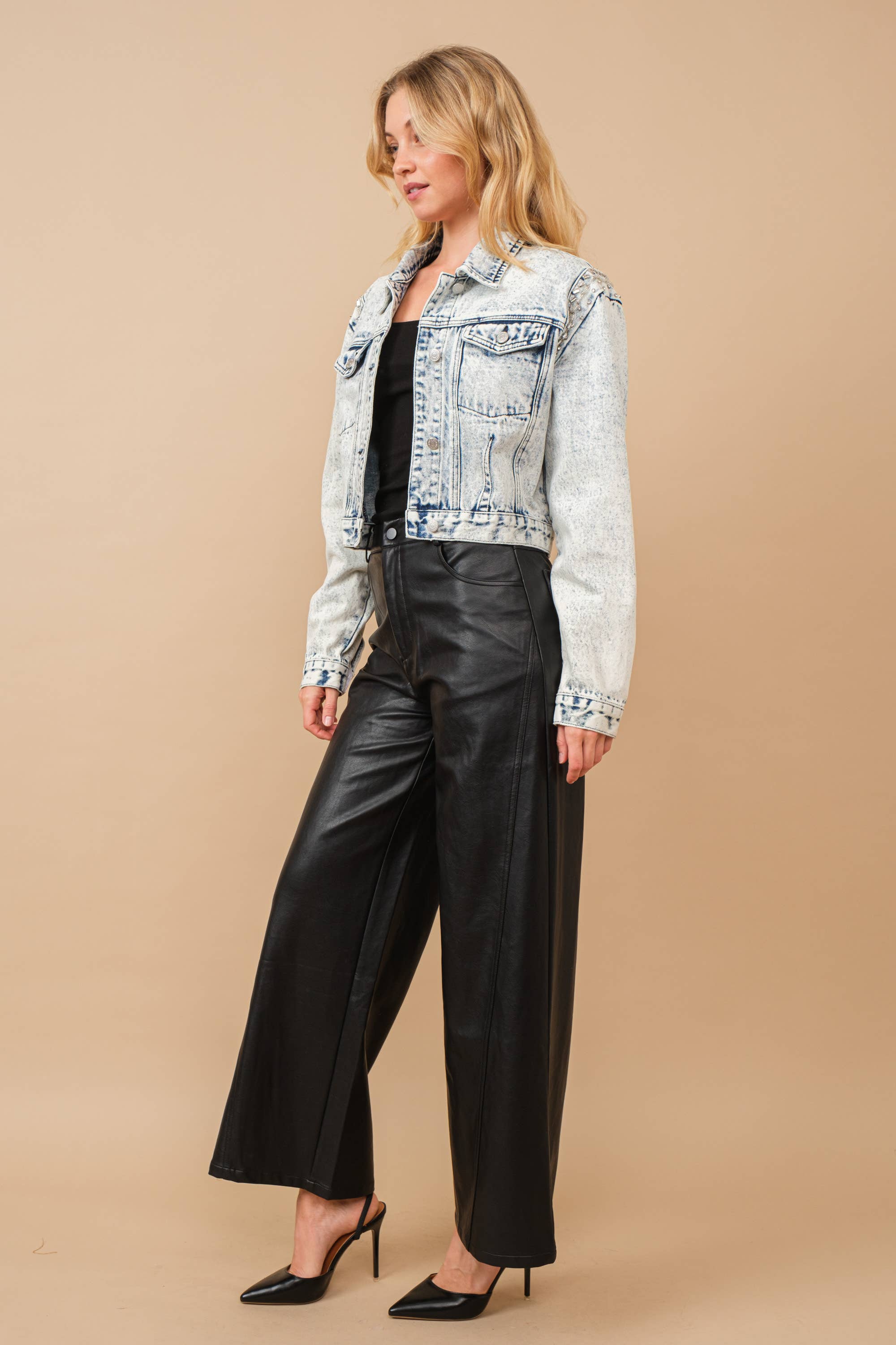 80037J - Acid Washed Shoulder Beading Denim Jacket: LIGHT WASH / S